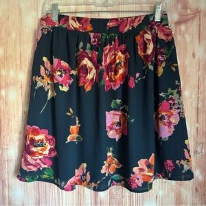Buttons Navy Blue Floral Print Pull On Skirt